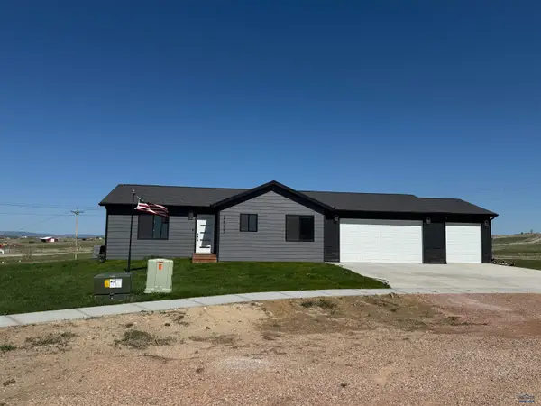 24005 Bridle Ridge Ct, Rapid City, SD 57701