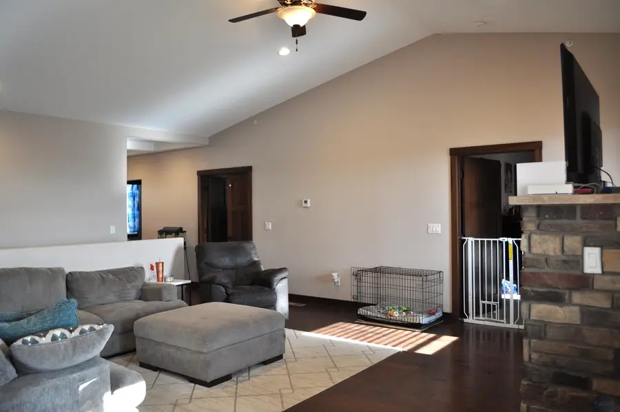 3029 Hoefer Ave, Rapid City, SD 57701 - Image #3