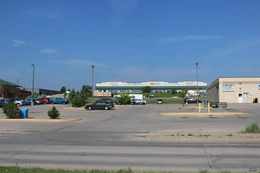 603 Timmons Blvd, Rapid City, SD 57703 - Image #2