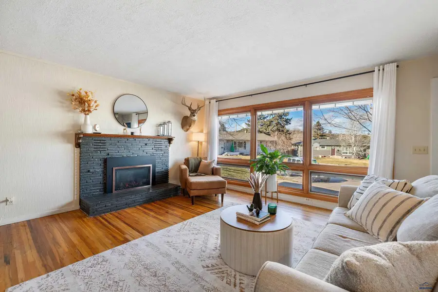 122 Ray Ann Ct, Rapid City, SD 57702 - Image #3