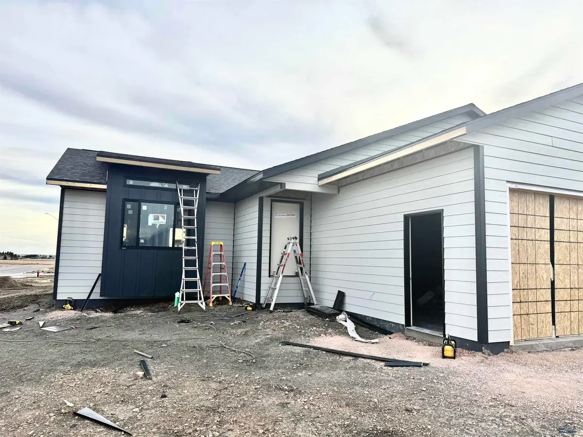 1103 Cobalt Dr, Rapid City, SD 57701 - Image #1