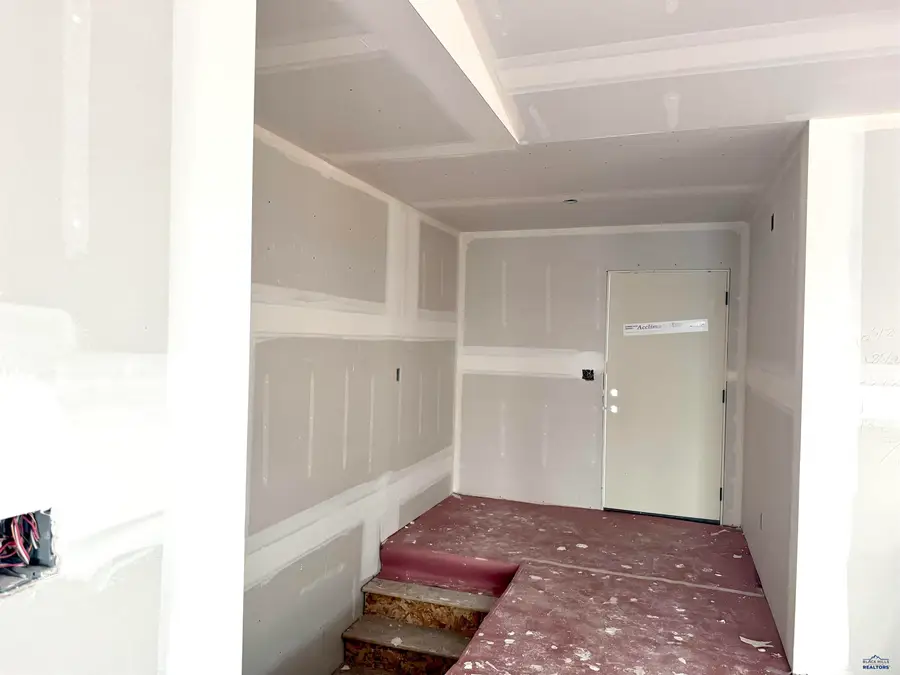 1103 Cobalt Dr, Rapid City, SD 57701 - Image #2