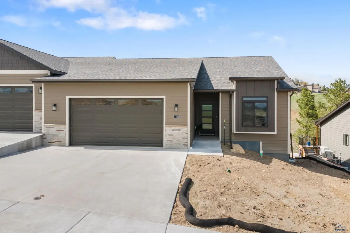 1234 Pinnacle Ct, Rapid City, SD 57701 - Image #1