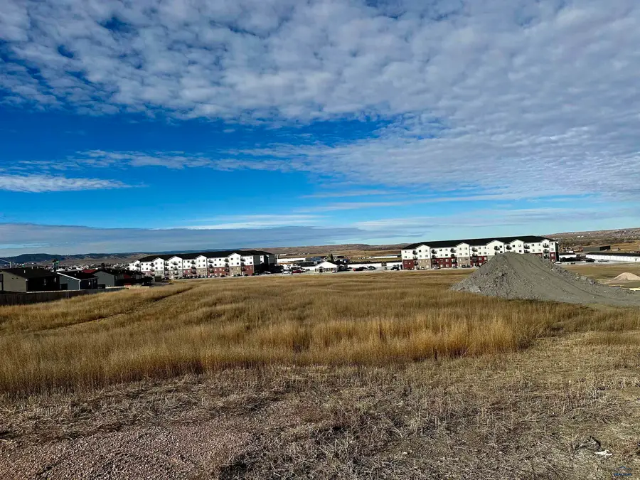 525 Denali Dr, Box Elder, SD 57719 - Image #3