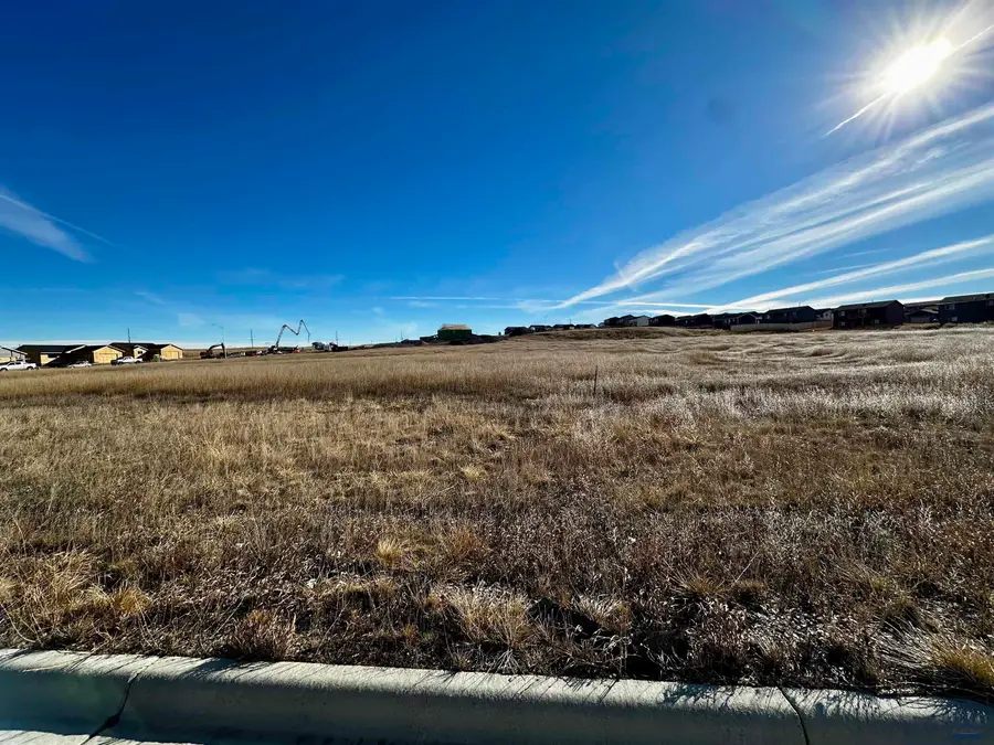 521 Denali Dr, Box Elder, SD 57719 - Image #3