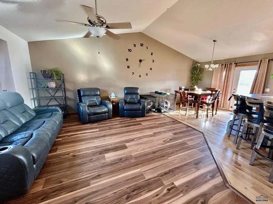 10175 Laramie Ln, Summerset, SD 57718 - Image #3