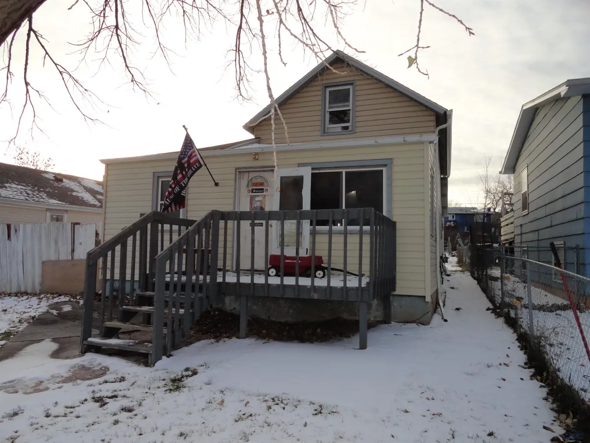 807 Allen Ave, Rapid City, SD 57701 - Image #1