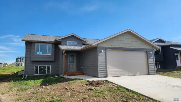 456 Yelner Dr, Box Elder, SD 57719