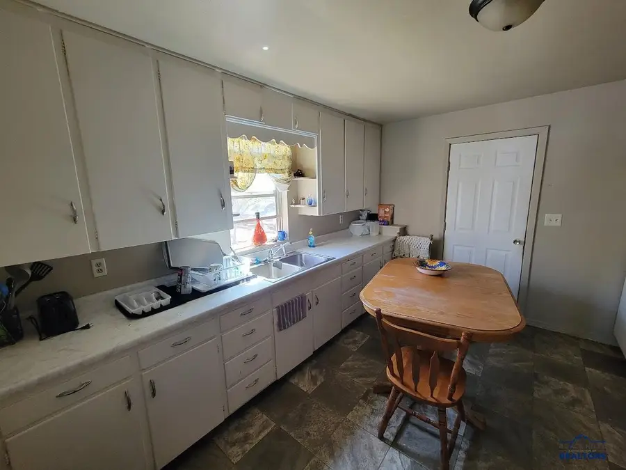 217 E Monroe St, Rapid City, SD 57701 - Image #2