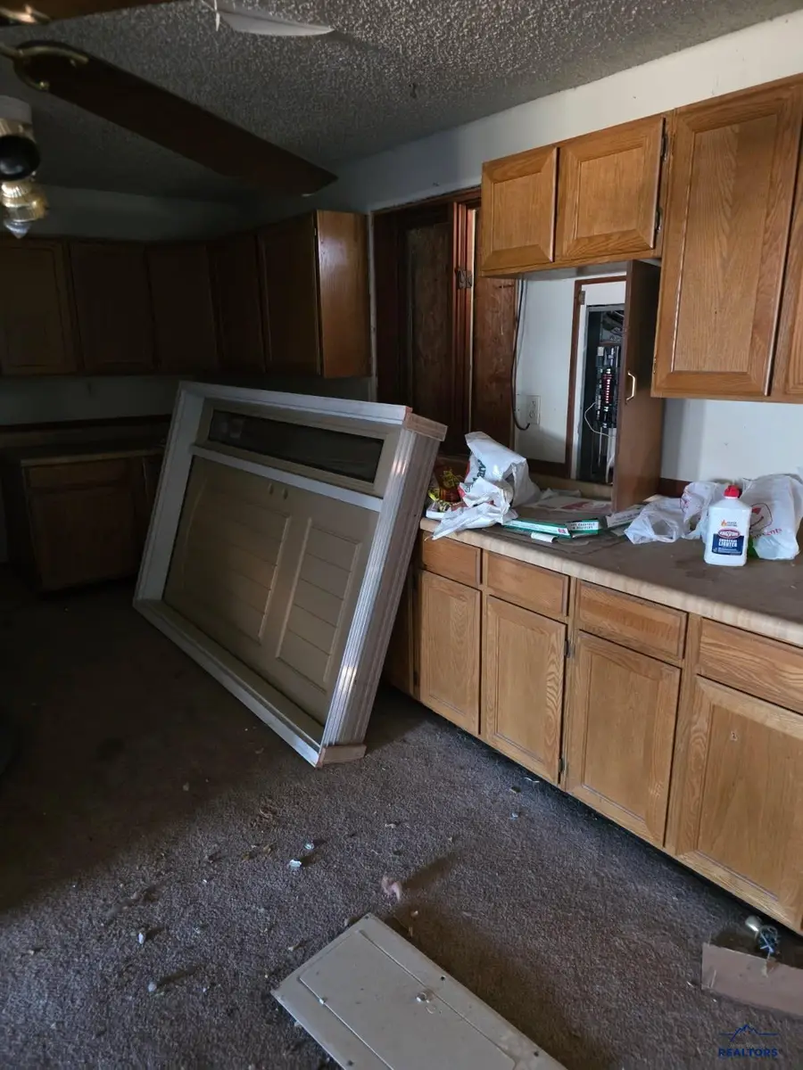 7015 Greenfield Dr, Rapid City, SD 57701 - Image #2