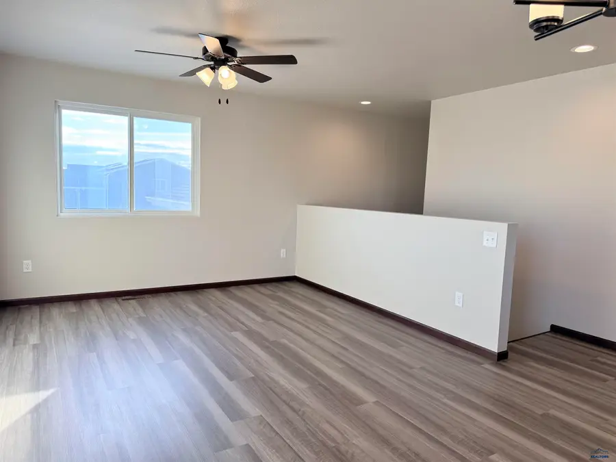 3518 Lodi Ln, Rapid City, SD 57703 - Image #2