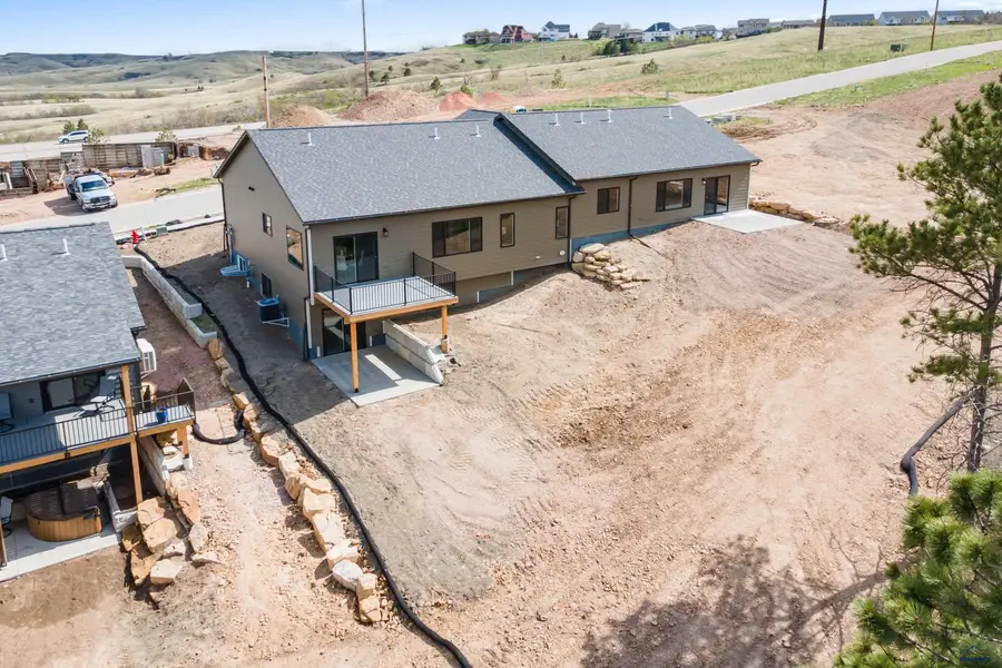 1108 Pinnacle Ct, Rapid City, SD 57701 - Image #3