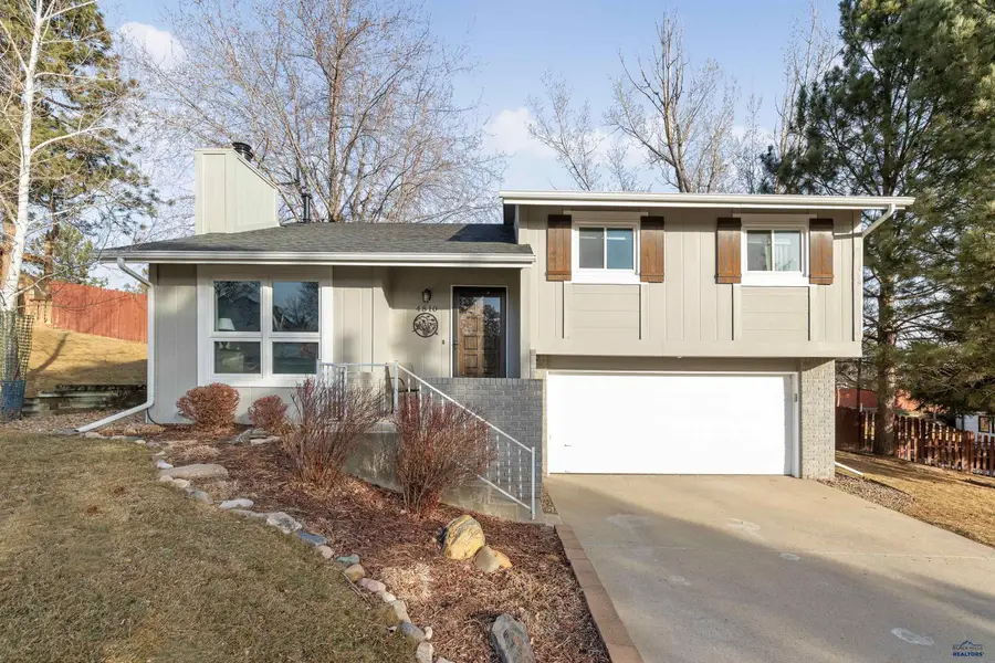 4810 Copperhill Dr, Rapid City, SD 57702 - Image #3