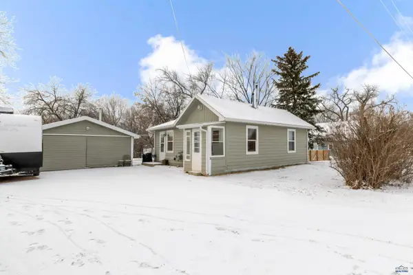 2901 Orchard Ln, Rapid City, SD 57703