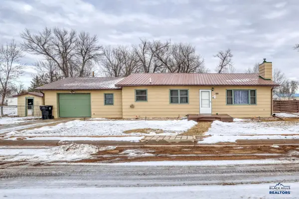 522 Elmira Ave, Newell, SD 57760