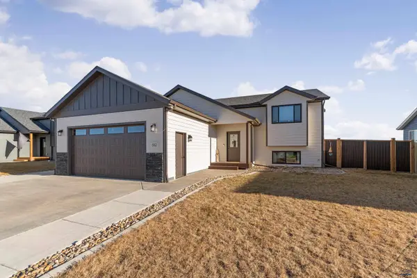 582 Antietam Dr, Box elder, SD 57719