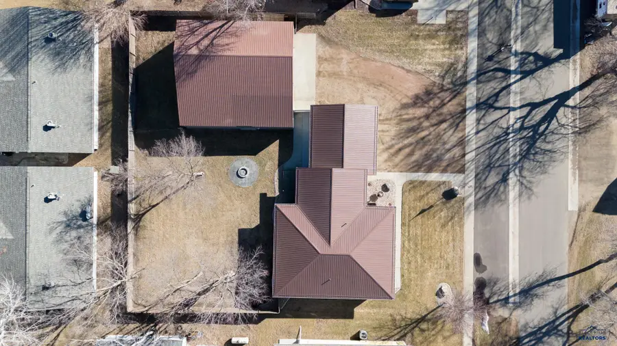 504 E 2nd, Plankinton, SD 57368 - #3