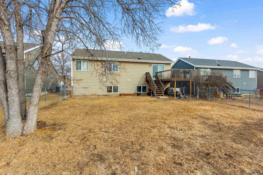 1253 Range View Cir, Rapid City, SD 57701 - #2