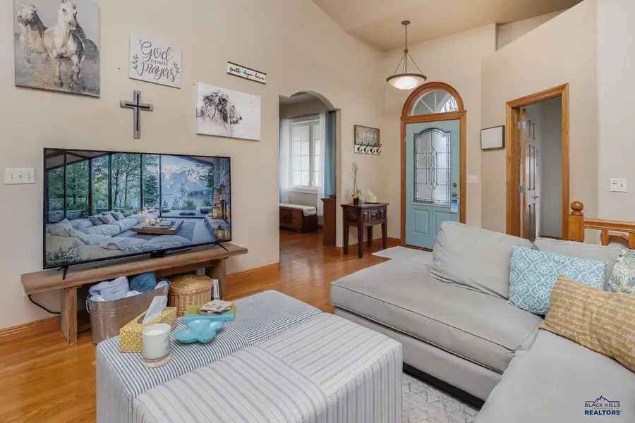 6815 Medinah Ct, Rapid City, SD 57702 - #3