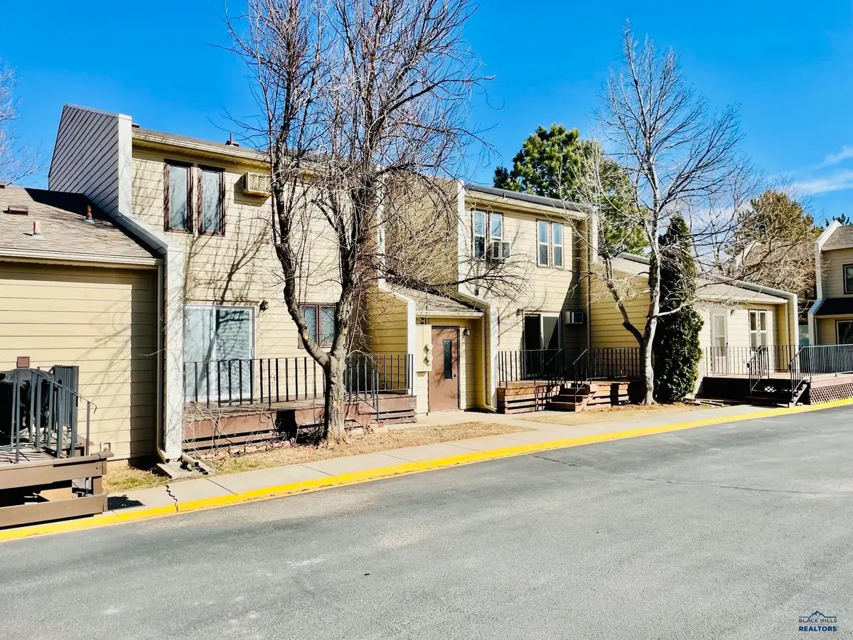 225 South Canyon Rd, Rapid City, SD 57702 - #1