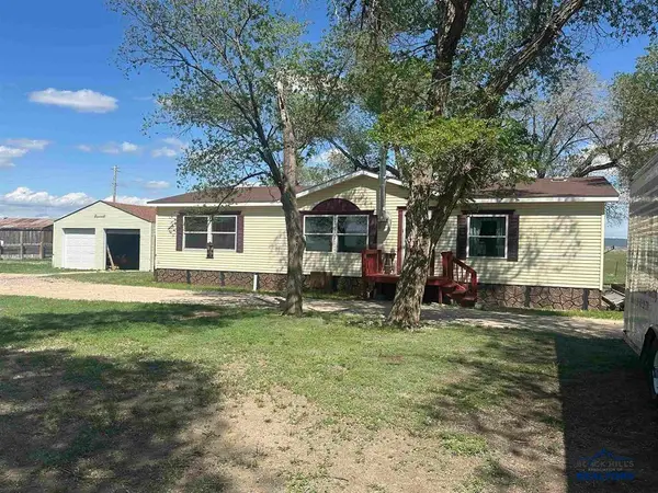 310 Truman Rd, Edgemont, SD 57735