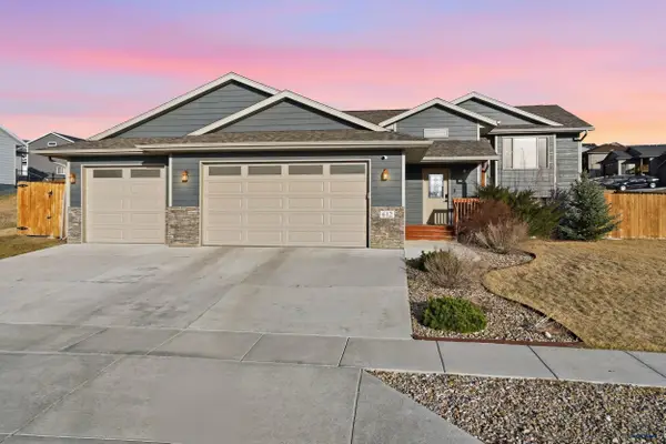 612 Haakon St, Rapid City, SD 57703