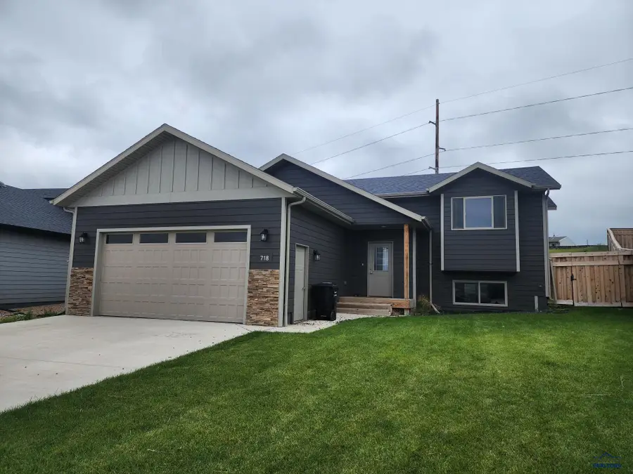 718 Braelynn Ln, Rapid City, SD 57701 - #2