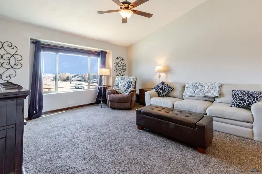4907 Tupelo Dr, Rapid City, SD 57701-7194 - #3