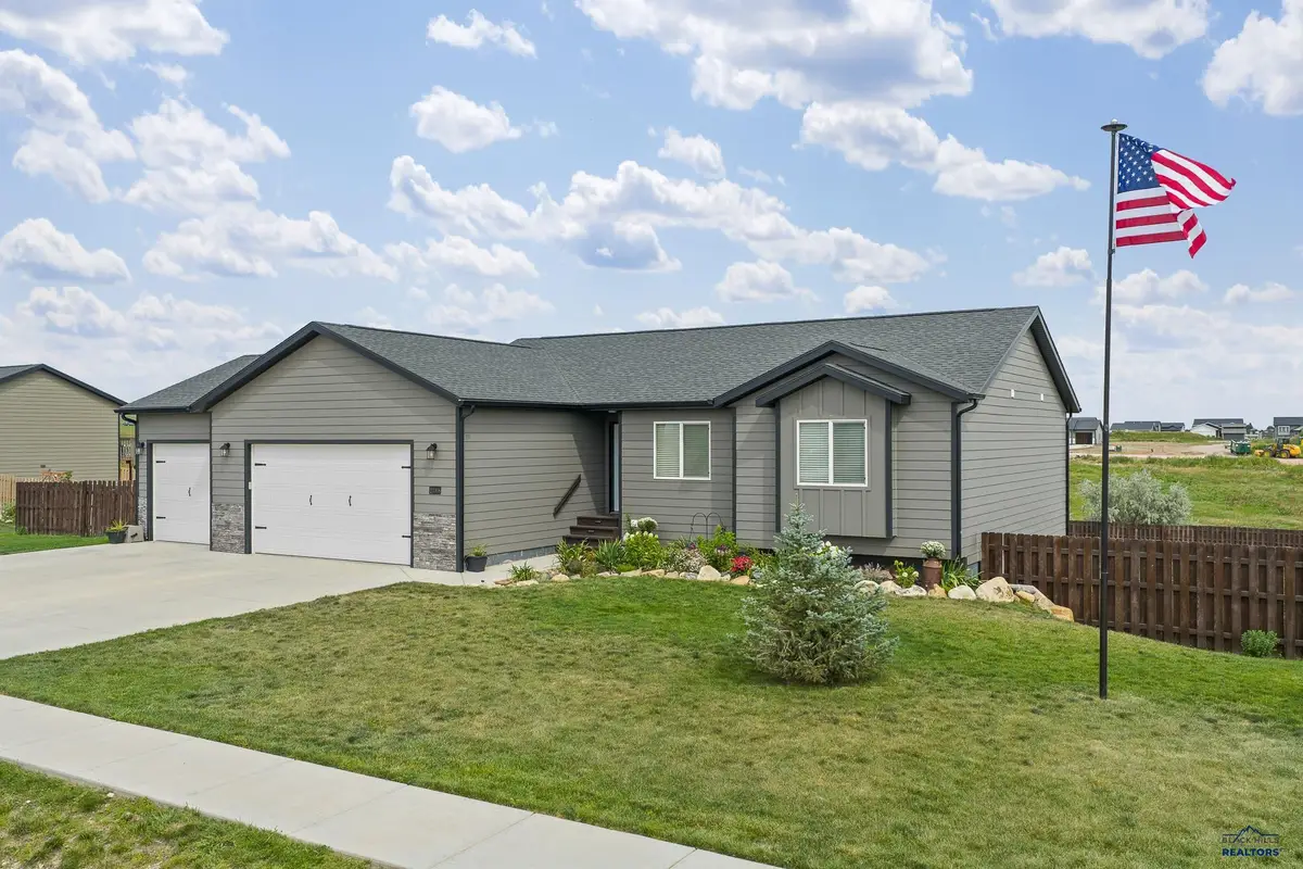 24008 Bridle Ridge Rd, Rapid City, SD 57701 - #1