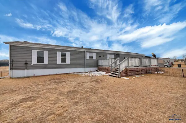 300 E Main St, Hermosa, SD 57744