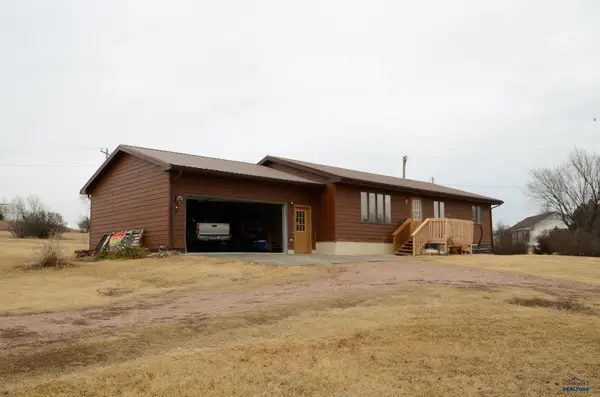 214 N Cedar, Vivian, SD 57576