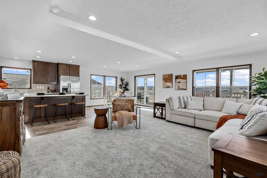 1661.122 E Philadelphia, Rapid City, SD 57701 - #2