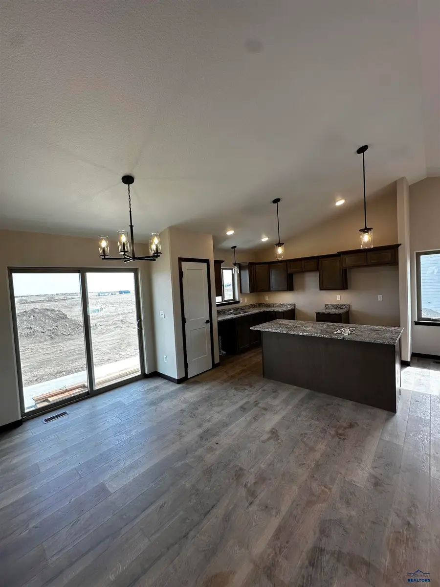 620 Bull Run Dr, Box Elder, SD 57719 - #3