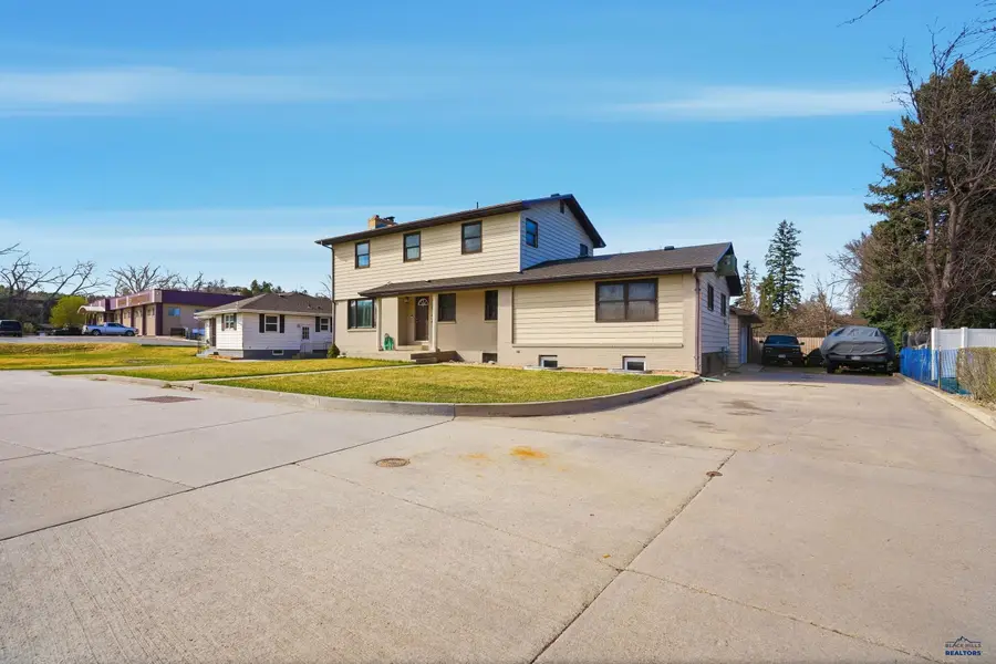 3944 Jackson Blvd, Rapid City, SD 57702-0000 - #2