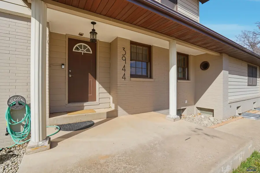 3944 Jackson Blvd, Rapid City, SD 57702-0000 - #3