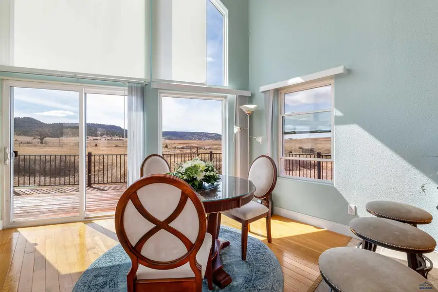 12589 Red Dirt Rd, Hot Springs, SD 57747 - #2