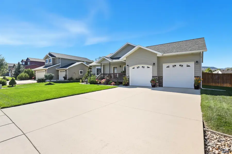 8055 Steamboat Rd, Summerset, SD 57769 - #2