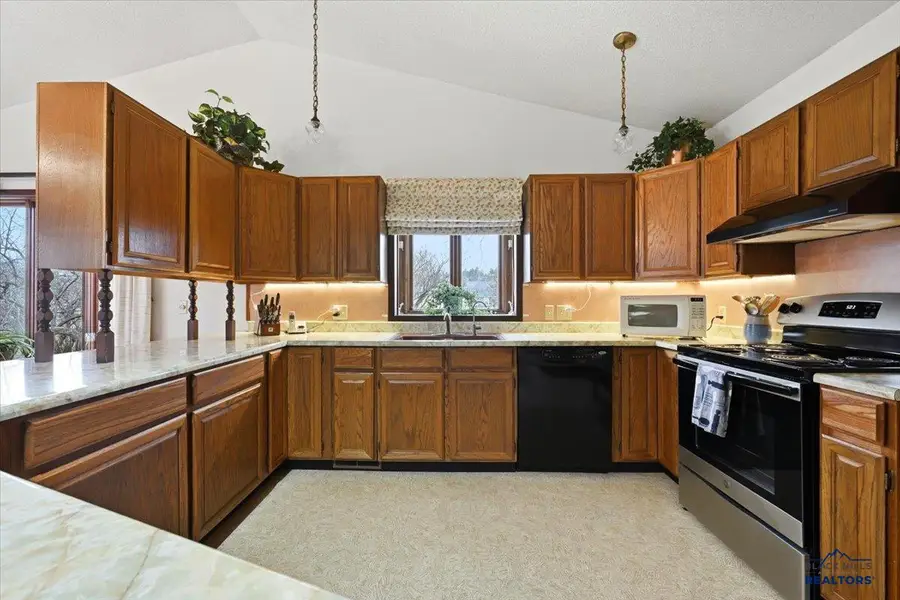 213 E Ryan St, Sundance, WY 82719 - #3