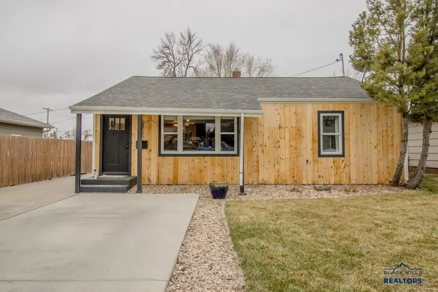 3805 W Omaha, Rapid City, SD 57702 - #2