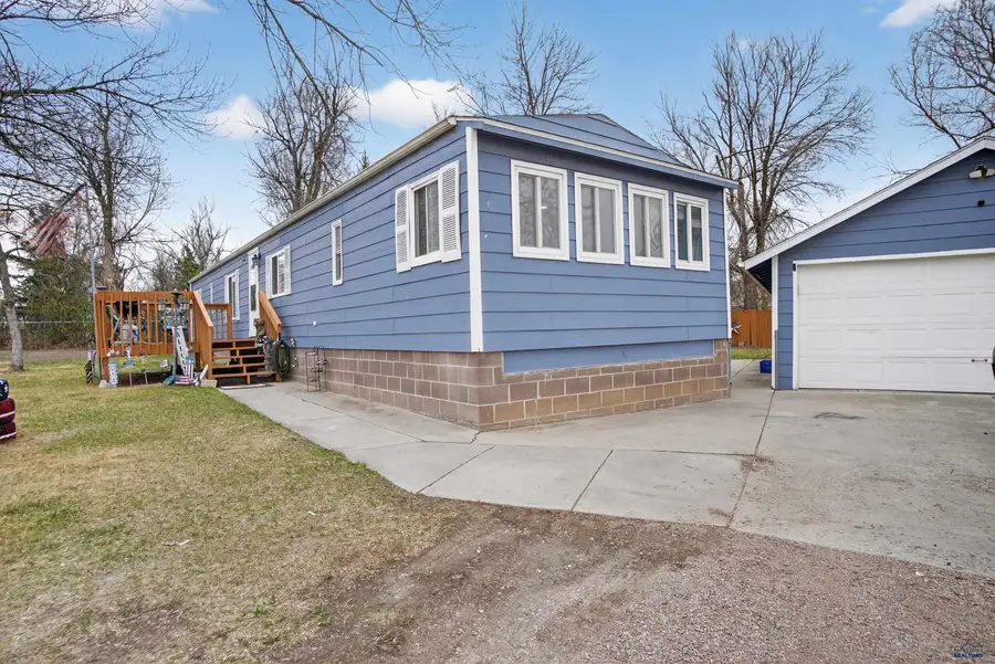 1512 Sharp Dr, Rapid City, SD 57703 - #2