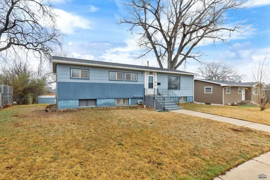 222 St Anne, Rapid City, SD 57701 - #3