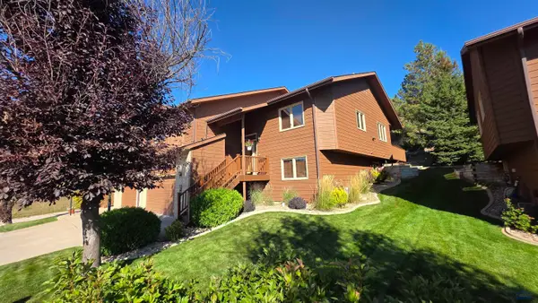 1212 Mountain Springs Rd, Rapid City, SD 57702