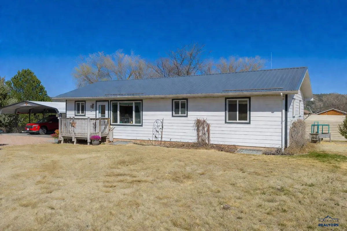 501 S 19th St, Hot Springs, SD 57747 - #1