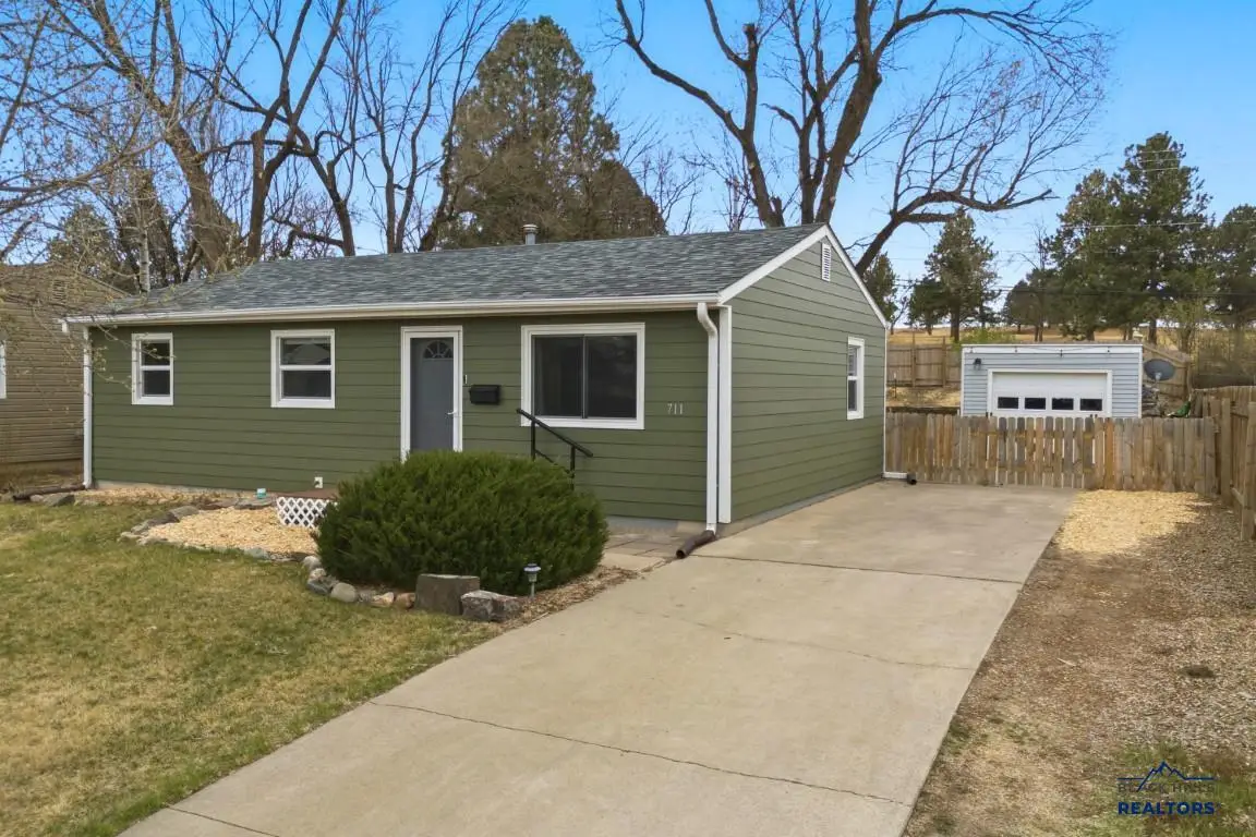 711 E Oakland, Rapid City, SD 57701 - #1