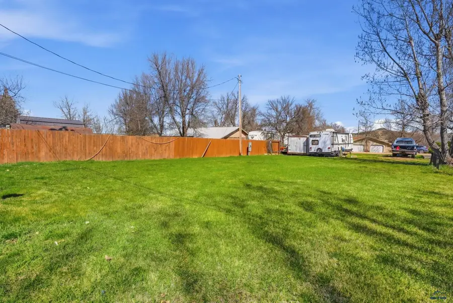 1313 Birch St, Whitewood, SD 38095-2 - #2