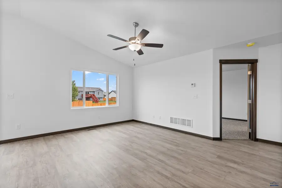 600 Bull Run Dr, Box Elder, SD 57719 - #3