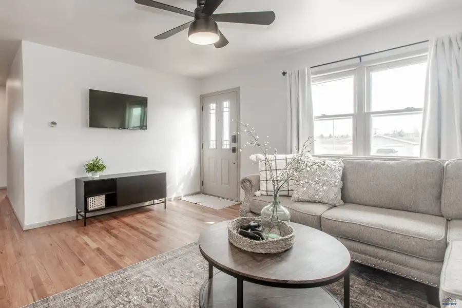 518 E Oakland, Rapid City, SD 57701 - #3