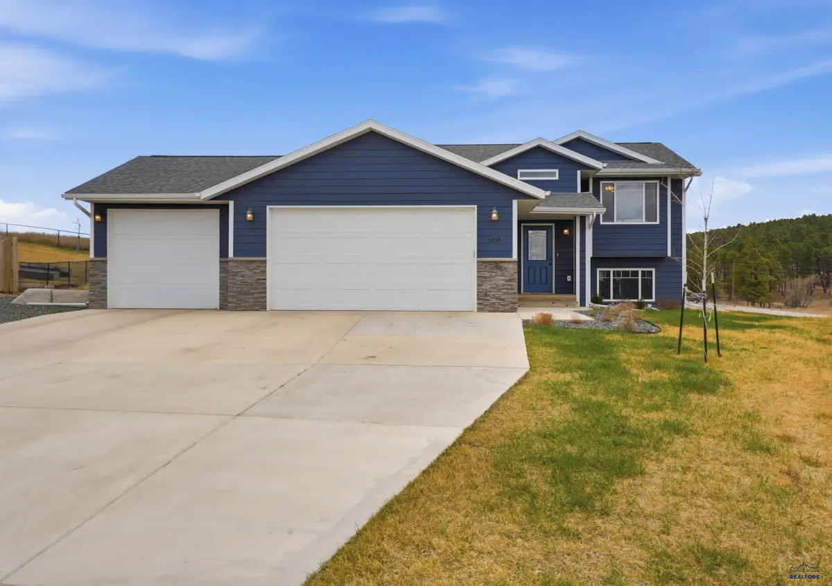 5238 Chalkstone Ct, Rapid City, SD 57701 - #1