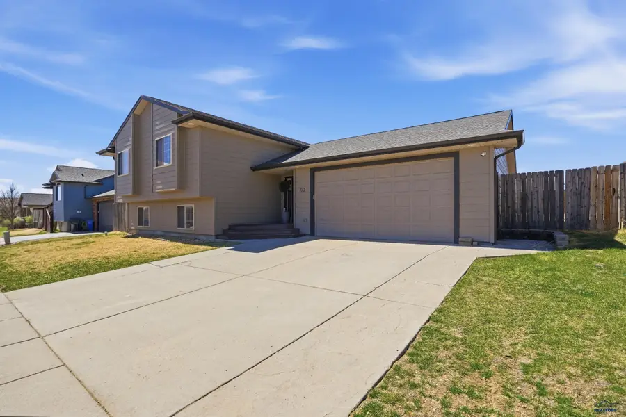 713 Missoula St, Rapid City, SD 57703 - #3