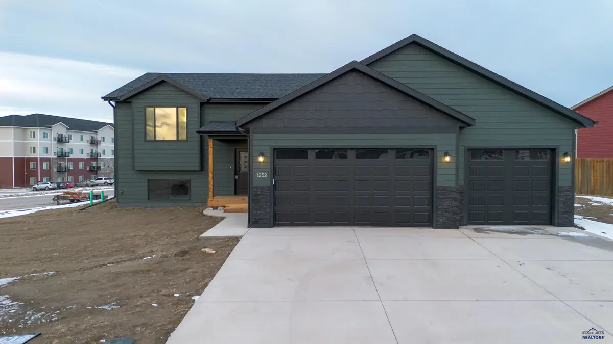 1252 Kodiak Drive, Box Elder, SD 57719 - #1